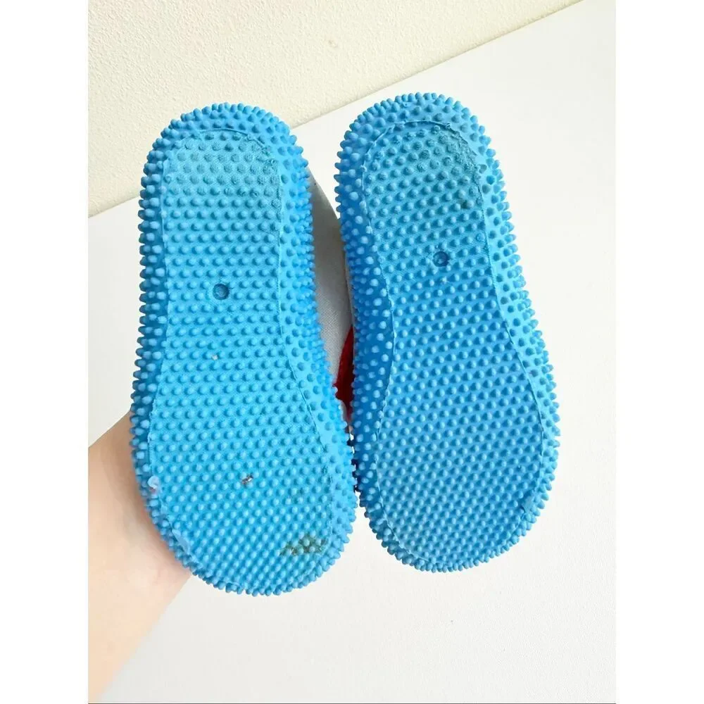 Everest Boy’s water shoes Toddler size 10